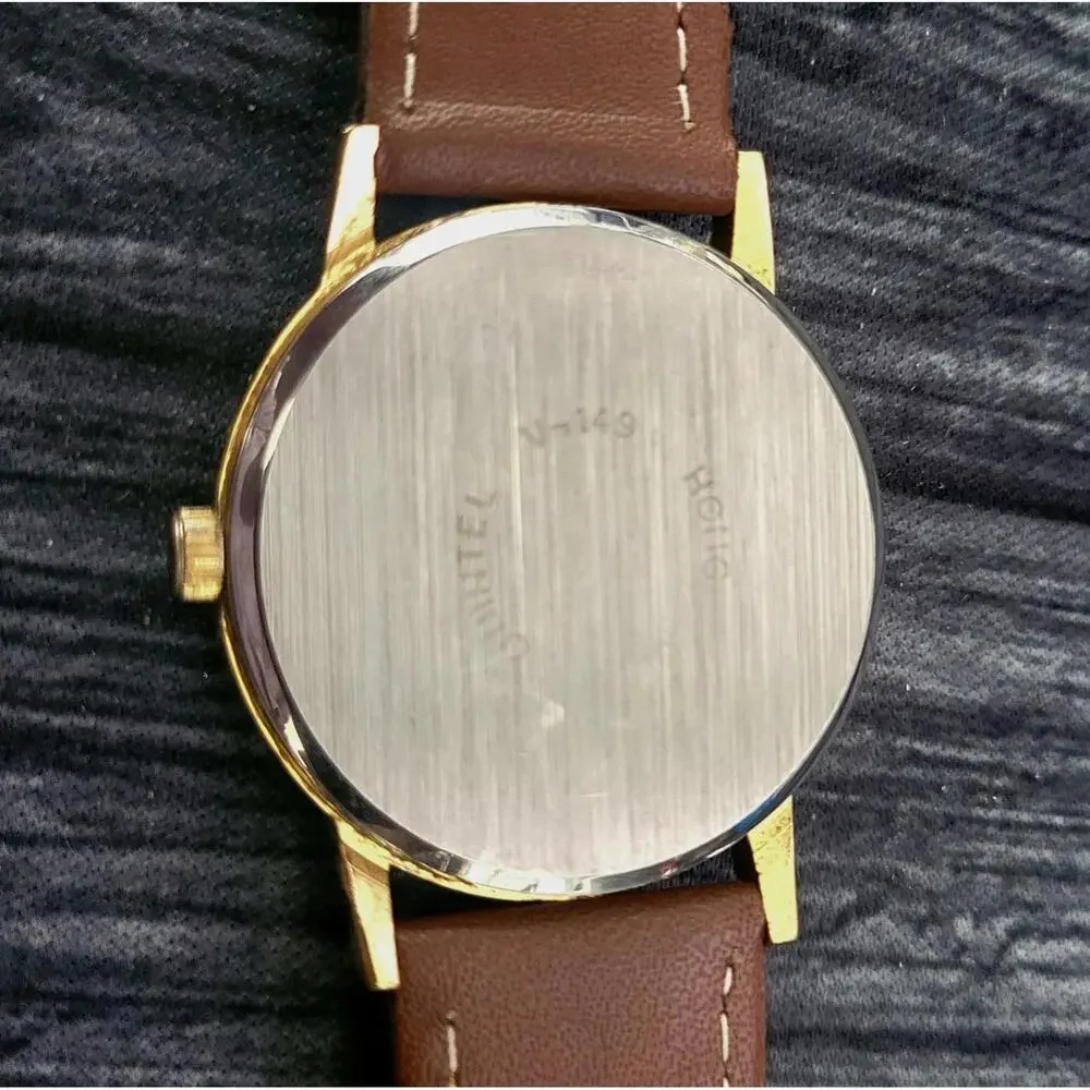 Very Rare Vintage Quintel‎ Pie Pan Mens 80s Retro Dress Watch